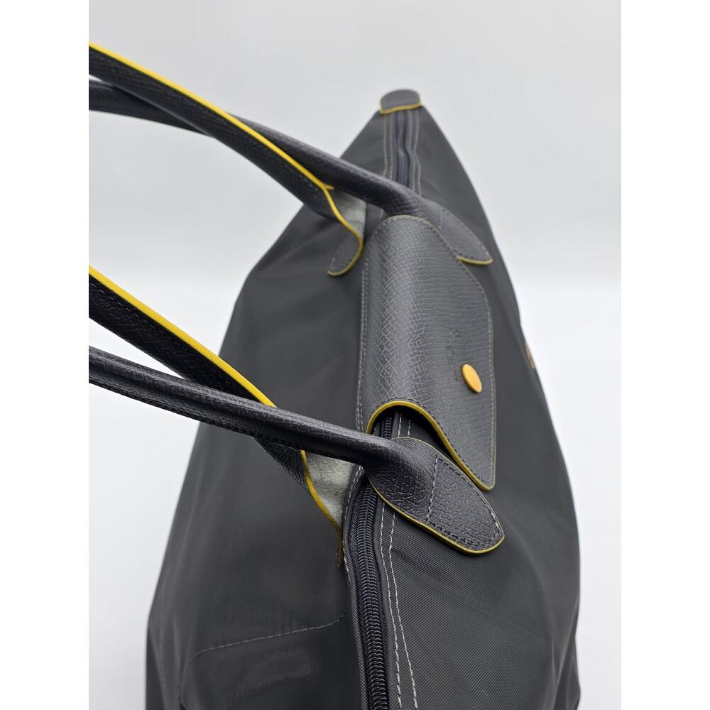 LONGCHAMP LE PLIAGE CLUB 70TH ANNIVERSARY LARGE TOTE – DARK GRAY / YELLOW – NWOT - Picture 4 of 16